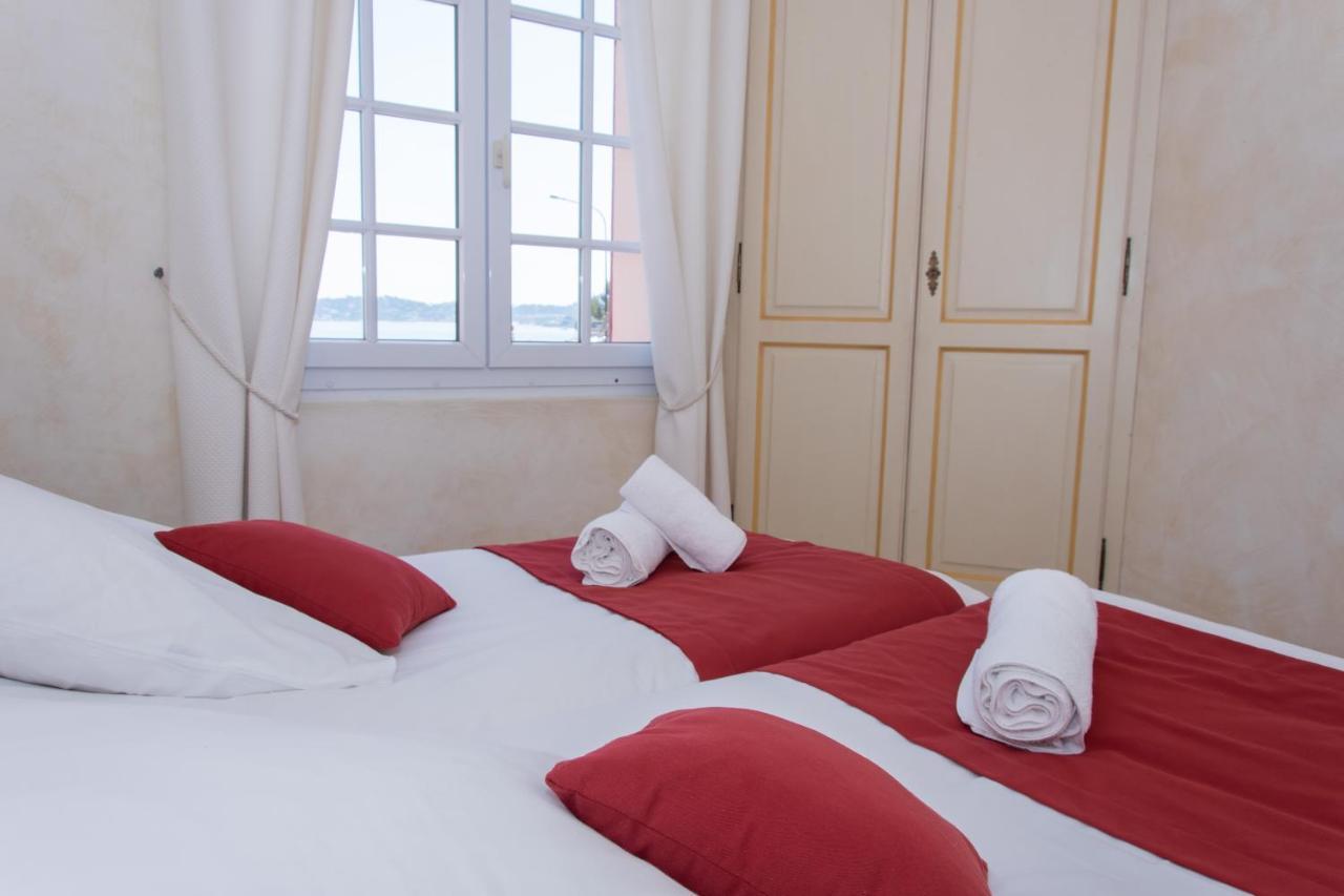 Hotel & Spa La Villa Сен Максим Екстериор снимка